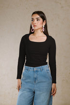 SQUARE NECK BASIC TOP LINED