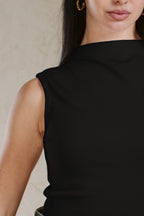 HIGH NECK BASIC TOP SLEEVELESS