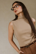 HIGH NECK BASIC TOP SLEEVELESS