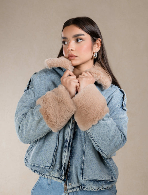 DENIM JACKET WITH FUR
