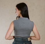 HIGH NECK BASIC TOP SLEEVELESS