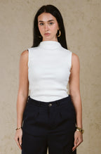 HIGH NECK BASIC TOP SLEEVELESS