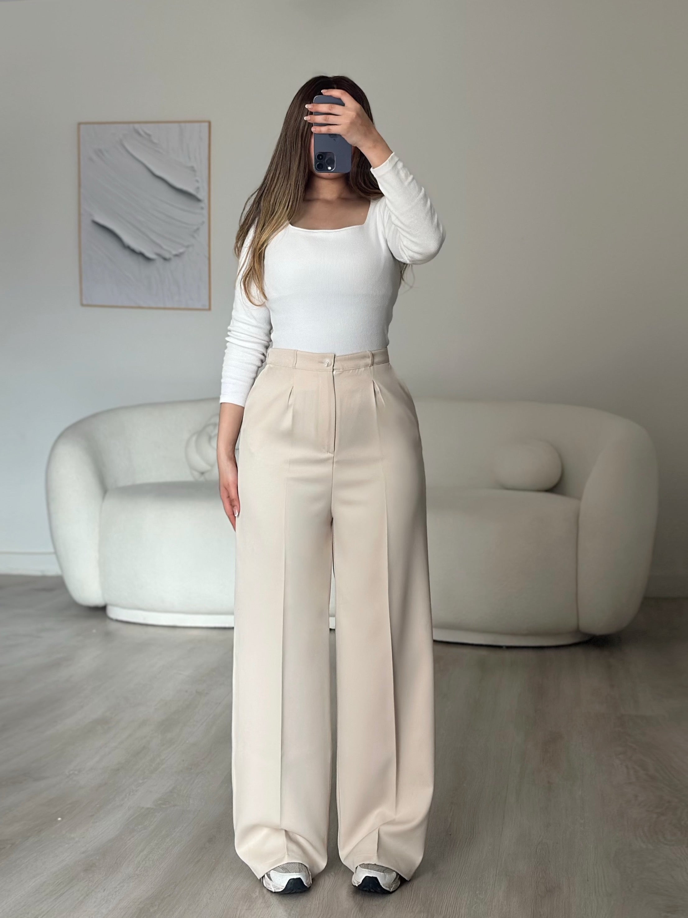 Wide-Leg High Waist