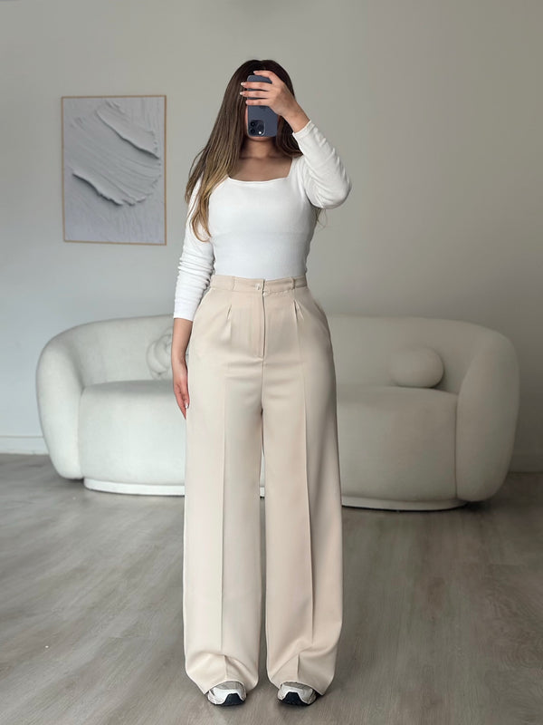 Wide-Leg High Waist
